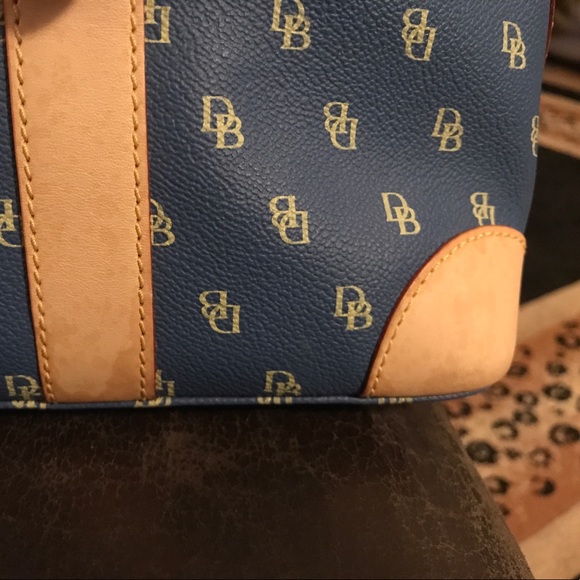 Designer Handbags - Picture 8 of 8