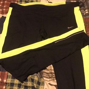 Plus size Nike running tights black w/ Volt.. NEW