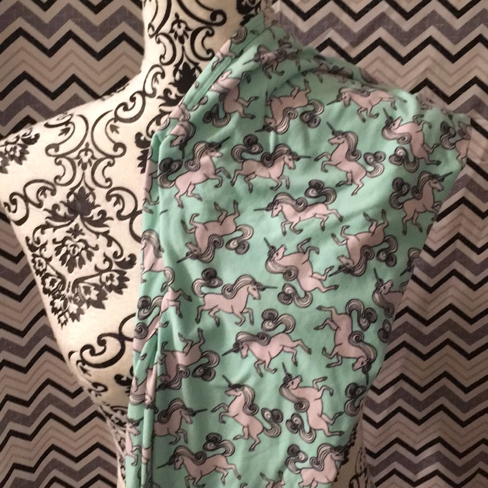 Lularoe unicorn leggings