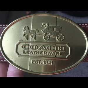Coach belt medium
