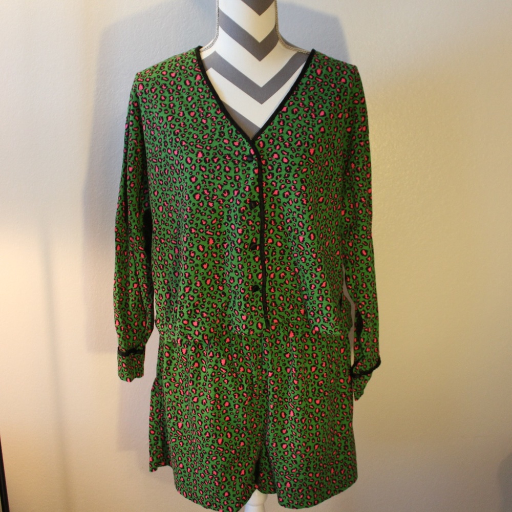 VS pink & green leopard print pajama set