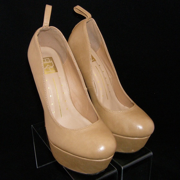 frh Shoes - FRH almond toe brown tan patent 6" platforms 10