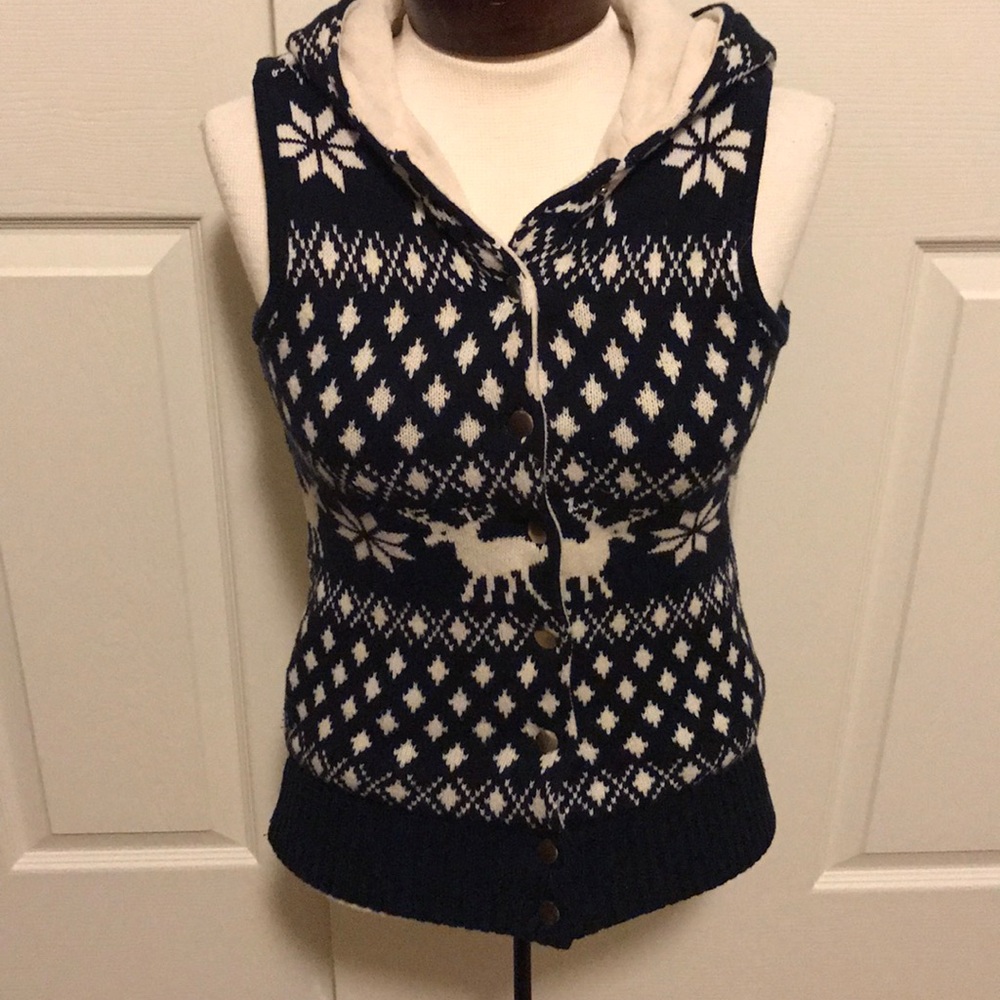 Winter fleece lined knit vest with hood