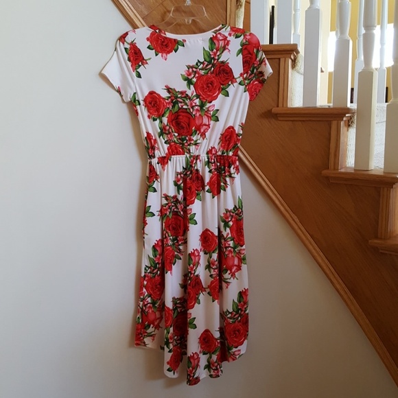 Ivory Floral Midi Dress - Picture 6 of 6