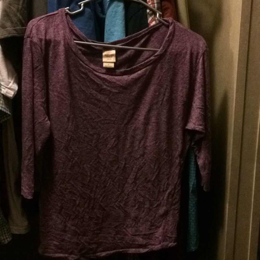 3/4 sleeve shirt