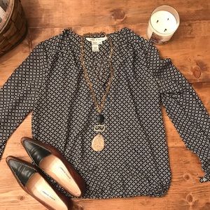 Printed V-neck blouse