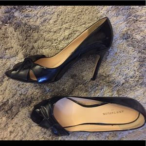 Ann Taylor patent leather peep toe pump