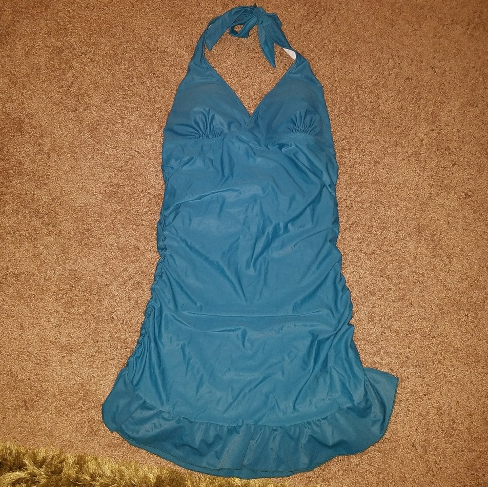 👙Halter neck swimsuit NWOT👙