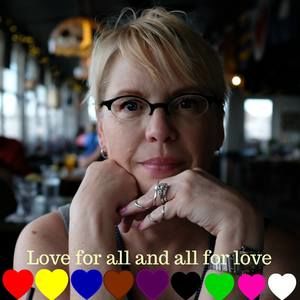 Meet your Posher, Christine