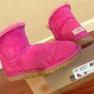 🎉🎉Hot Pink Ugg Boots🎉🎉
