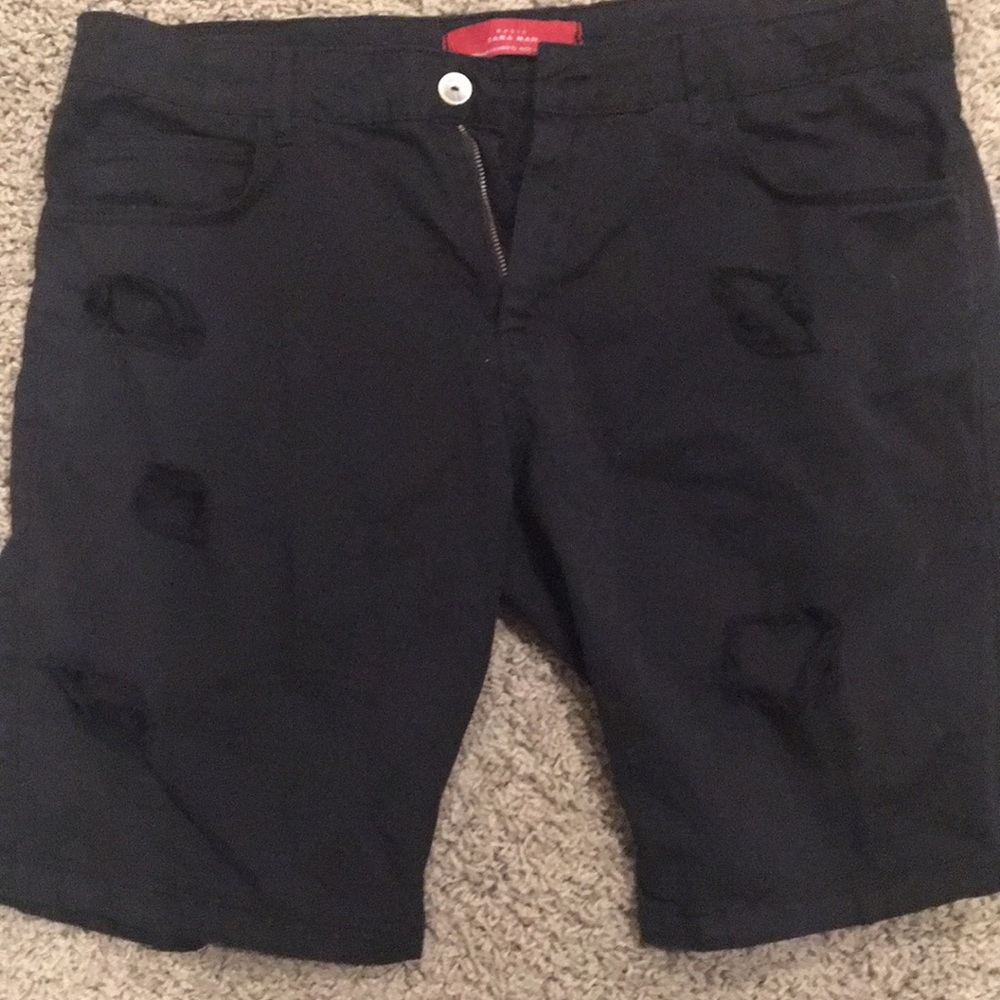 🛑ZARA RIPPED SHORTS DISTRESSED🛑