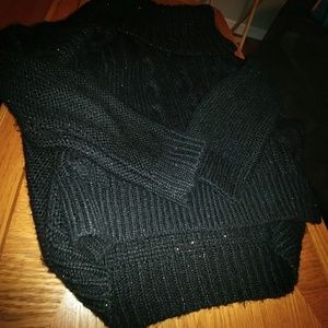 Beautiful High Low Cut Cowel Neck Sweater