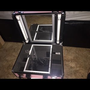 🎉SOLD🎉 Makeup case