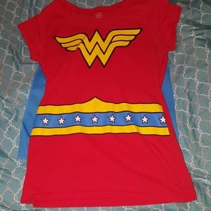 Wonder Woman Shirt with detachable cape