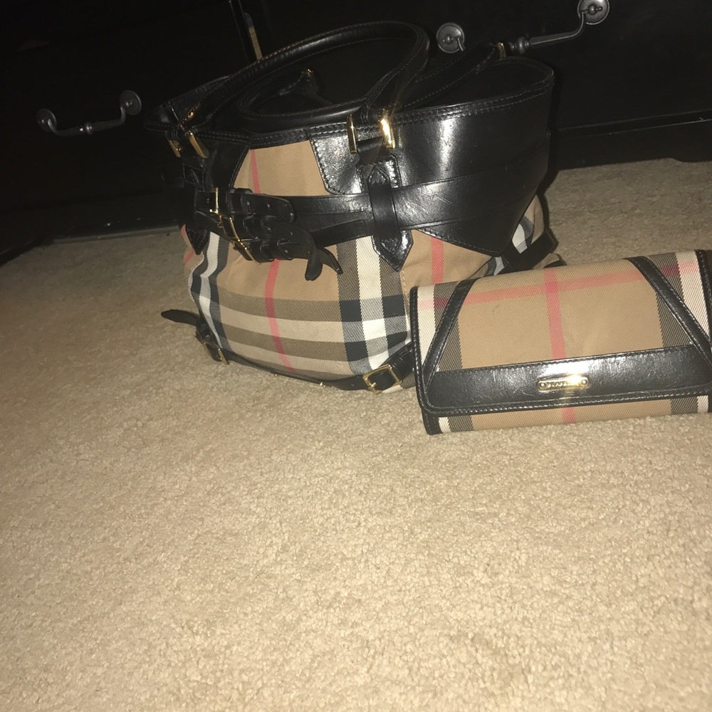 Burberry Purse and Wallet