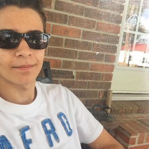 Meet your Posher, Jonathan