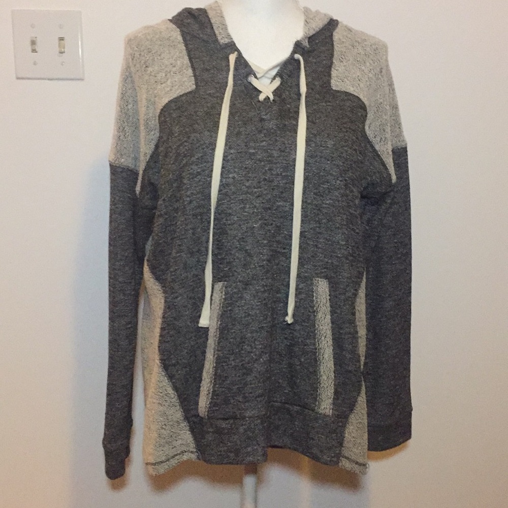 NWT Gray/ light gray hoodie