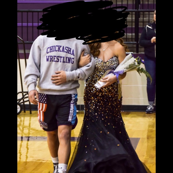 Black prom dress - Picture 3 of 6