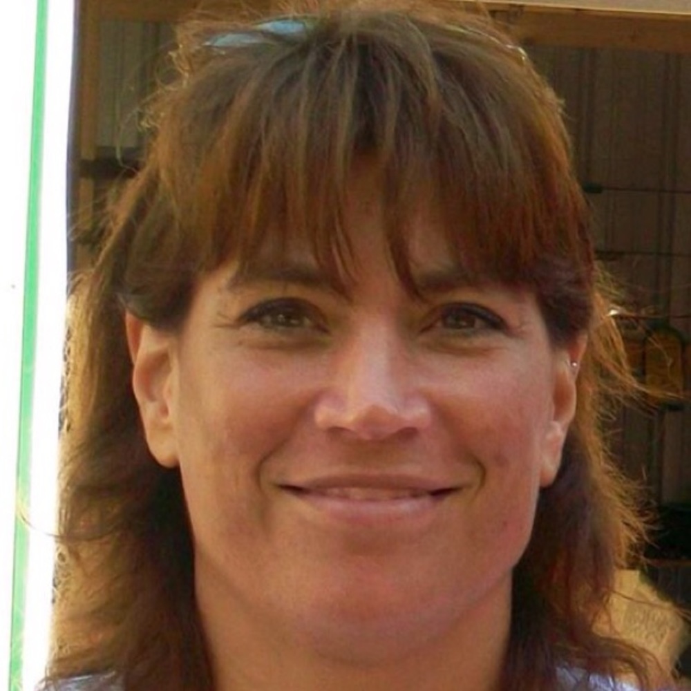 Meet your Posher, Laura