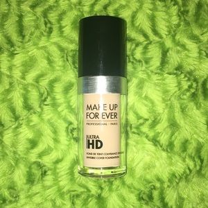 MAKE UP FOR EVER ULTRA HD FOUNDATION: 117/Y225