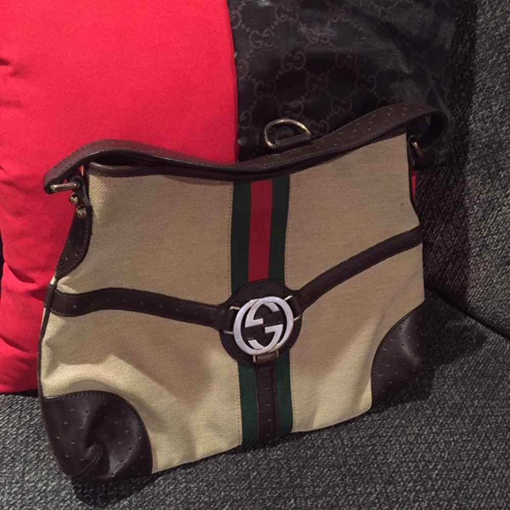 Authentic, Vintage, Gucci Hobo Handbag & Dust bag