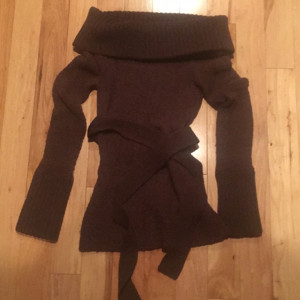 Moda Off Shoulder Soft Sweater