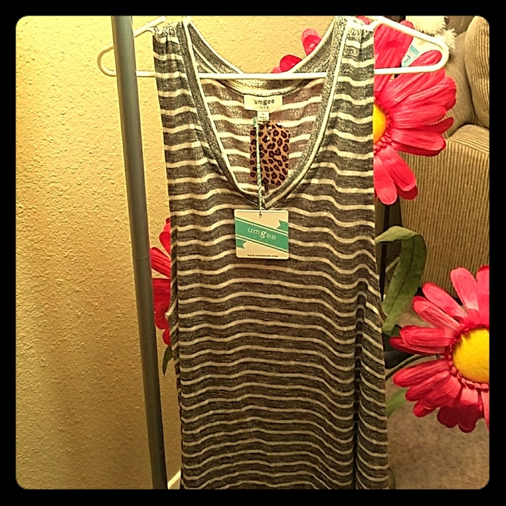 Ladies Sleeveless Tunic