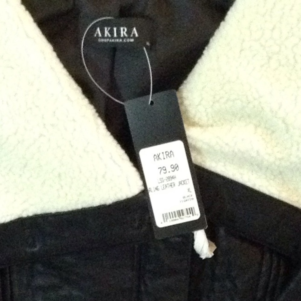 Shearling Leather Jacket🎉Sale🎉Last 1 🎉 - Picture 8 of 8