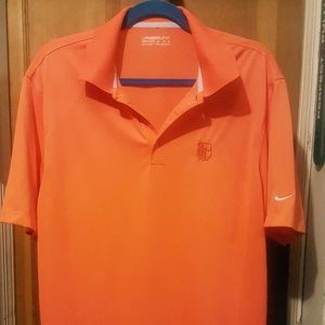 Mens Nike Golf Shirt Size Medium
