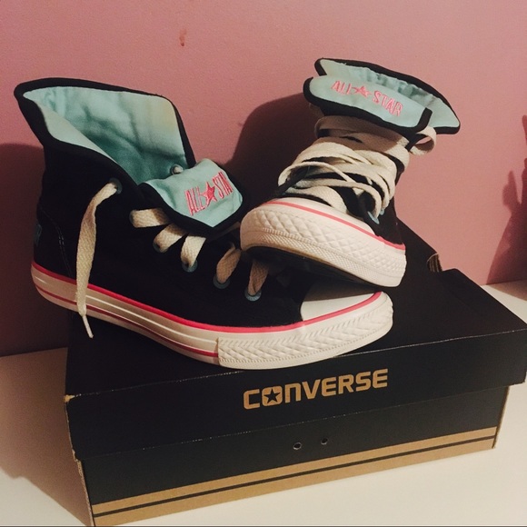 Converse - Picture 2 of 7