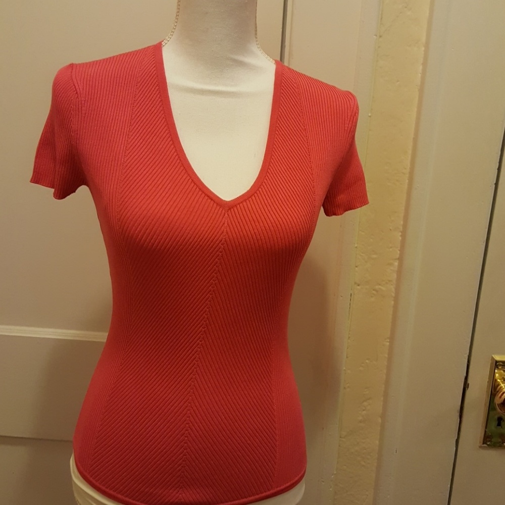 Ann Taylor short sleeve top. Hot pink SZ S