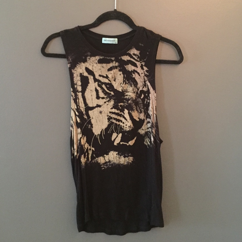 Punk tiger muscle tank