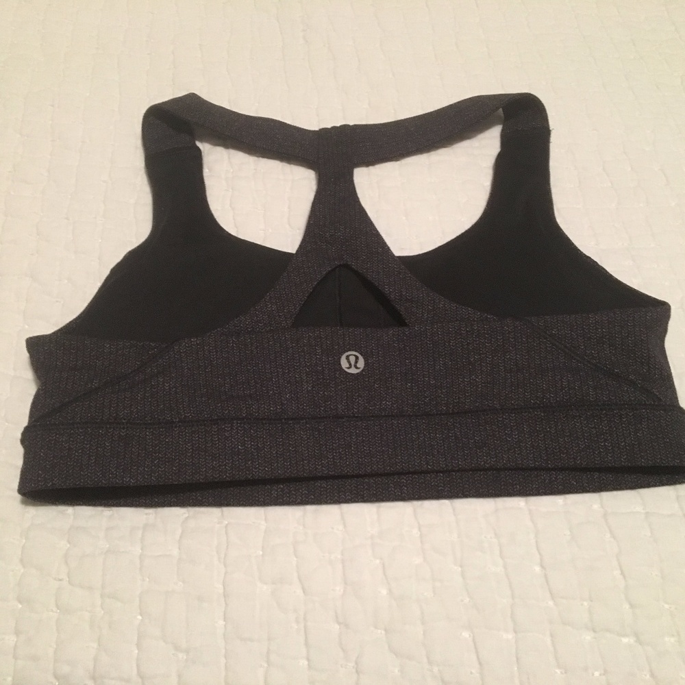 Lululemon athletica sports bra- size 8