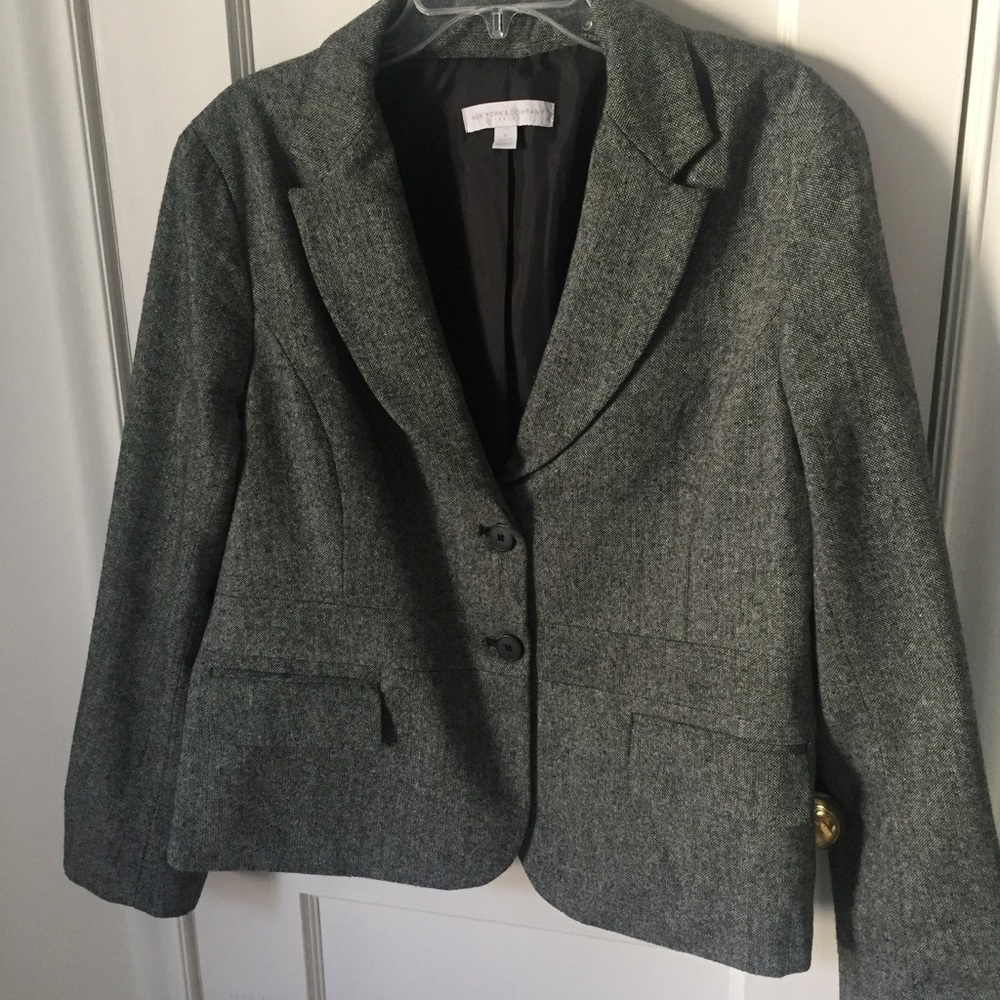 Gray blazer / suit jacket