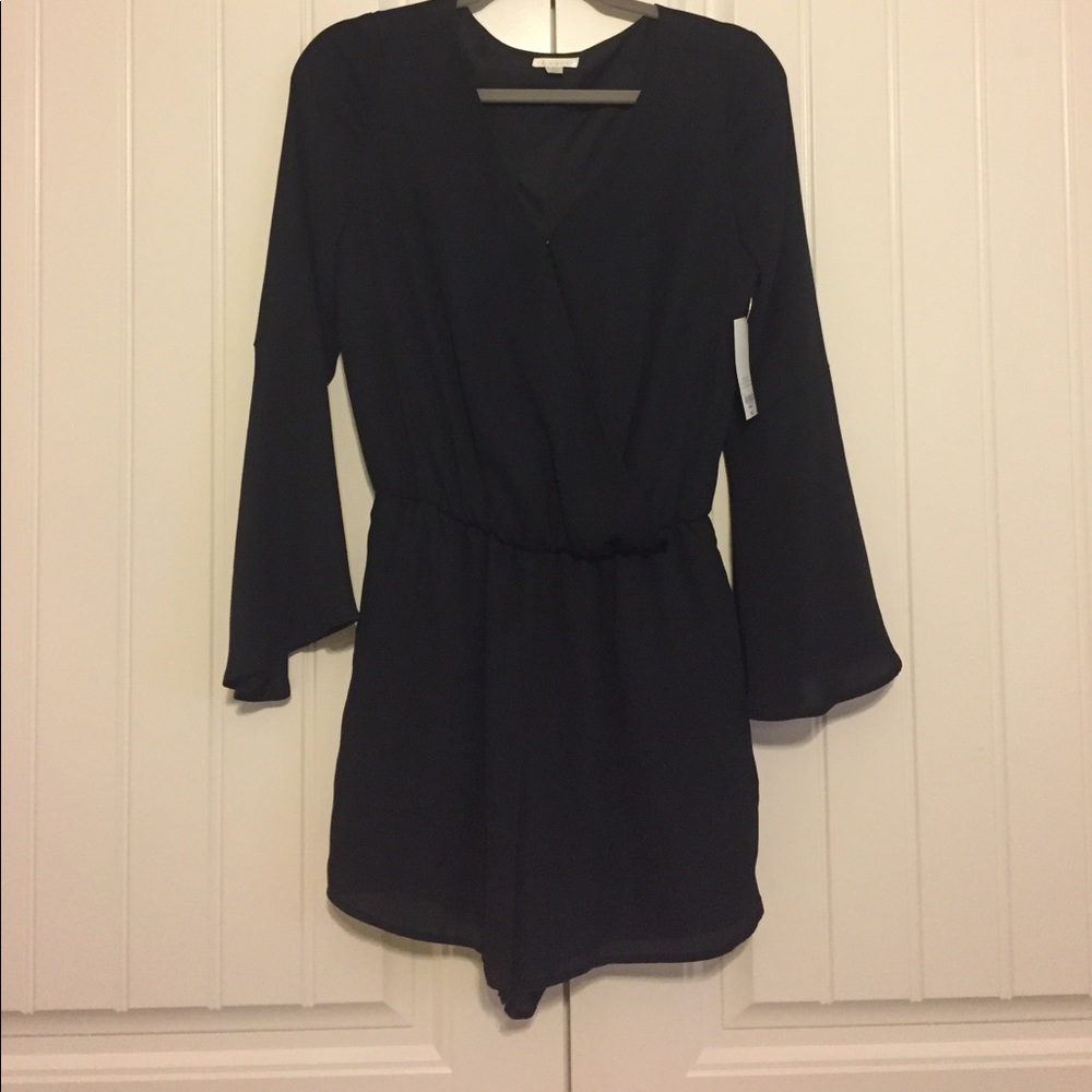 Black Shorts Jumper