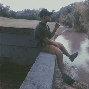 Meet your Posher, Roy