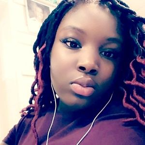 Meet your Posher, Shakirah