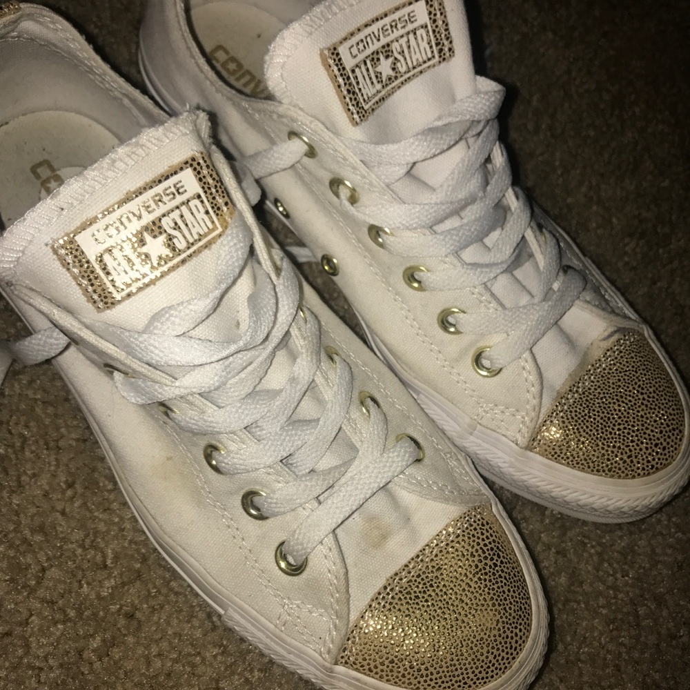 White and Gold Converse 💕