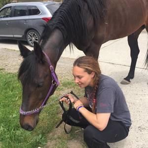 Meet your Posher, Marissa