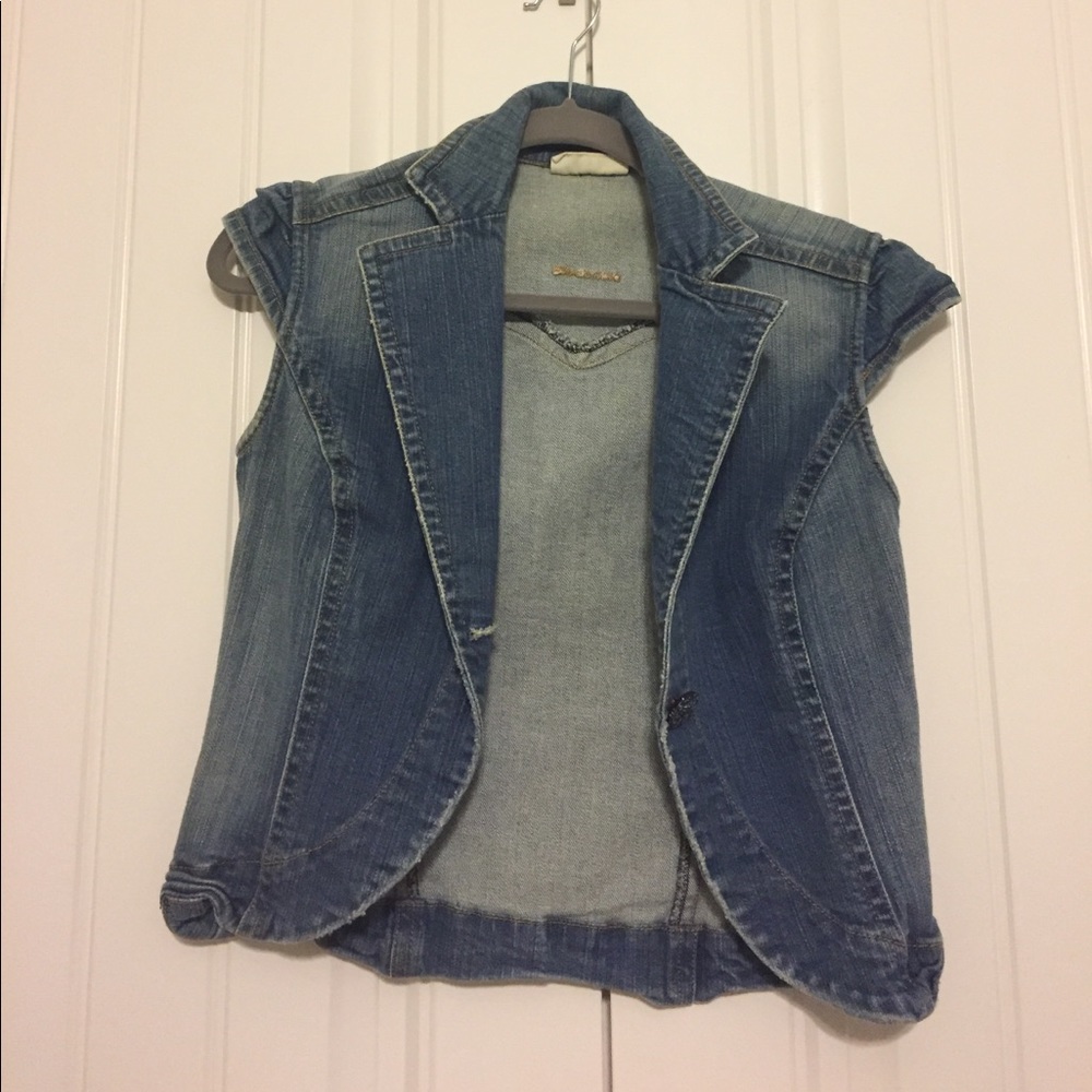 Short Sleeve Blazer
