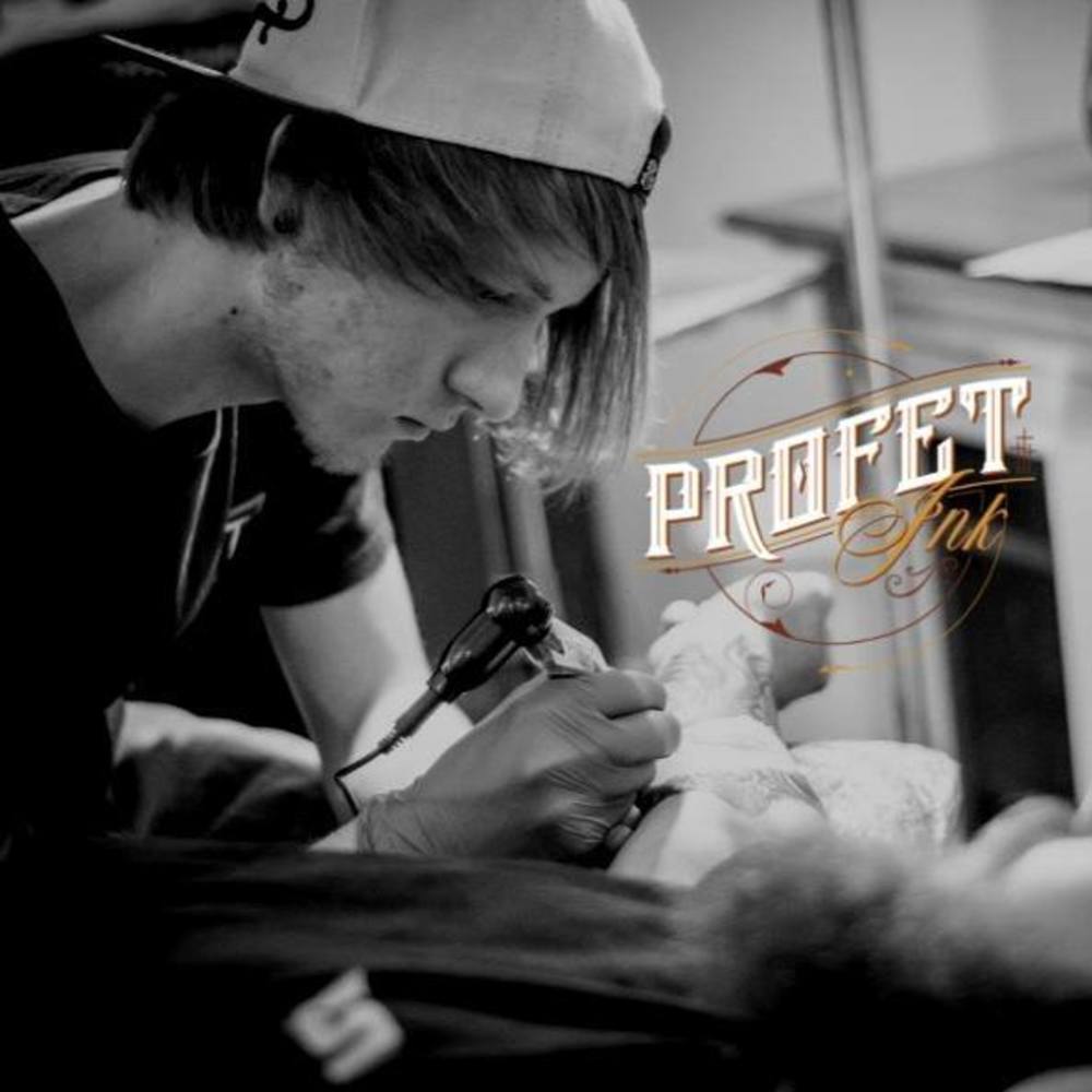 Meet your Posher, Zachary