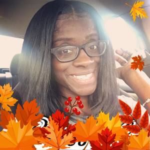 Meet your Posher, Mia