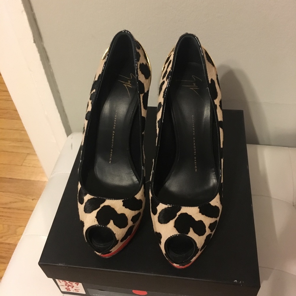 Giuseppe Zanotti Sharon 105 Tibet Pony Heels