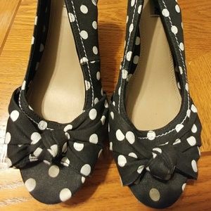 Polka Dot slingback wedges