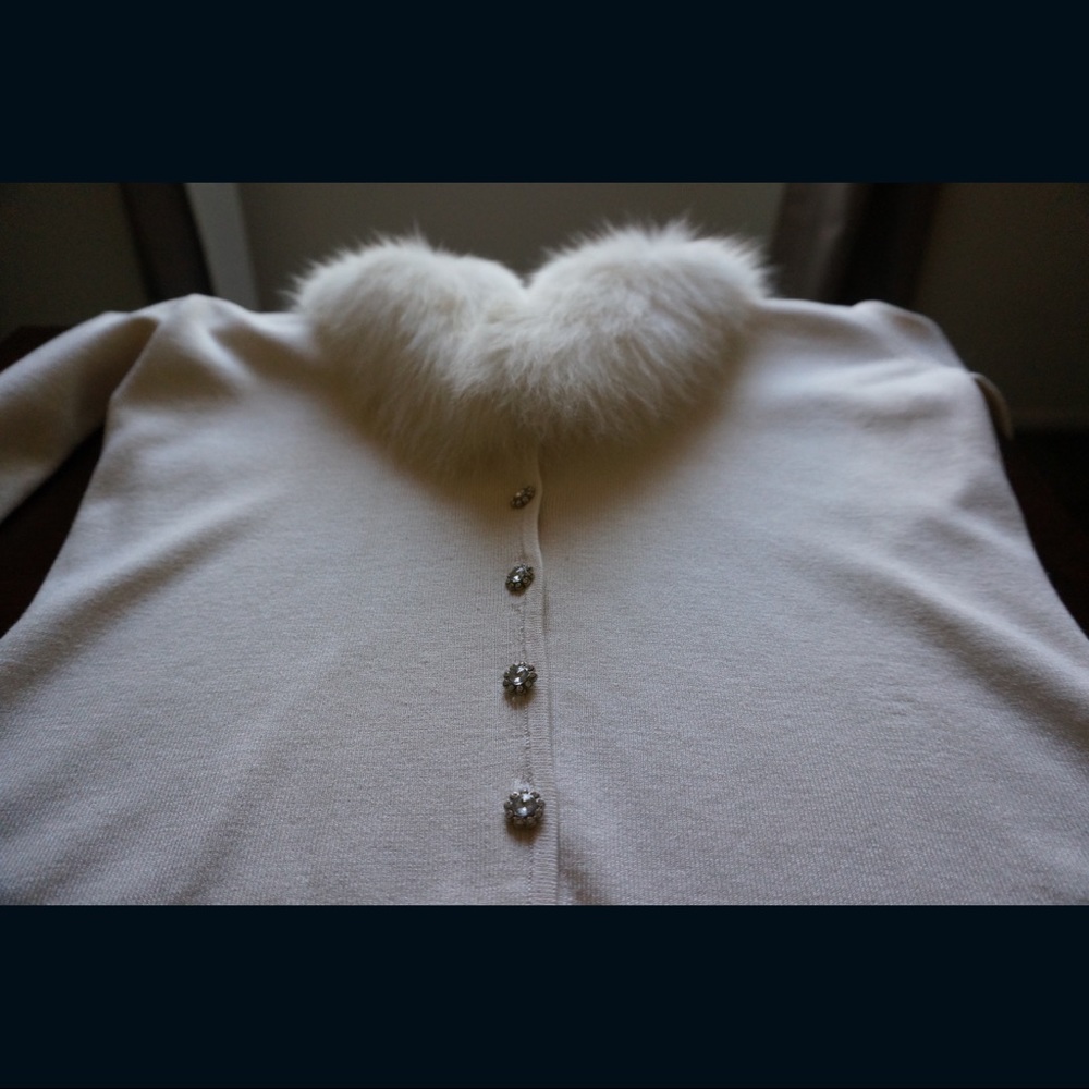 Cache Cardigan - Picture 3 of 4