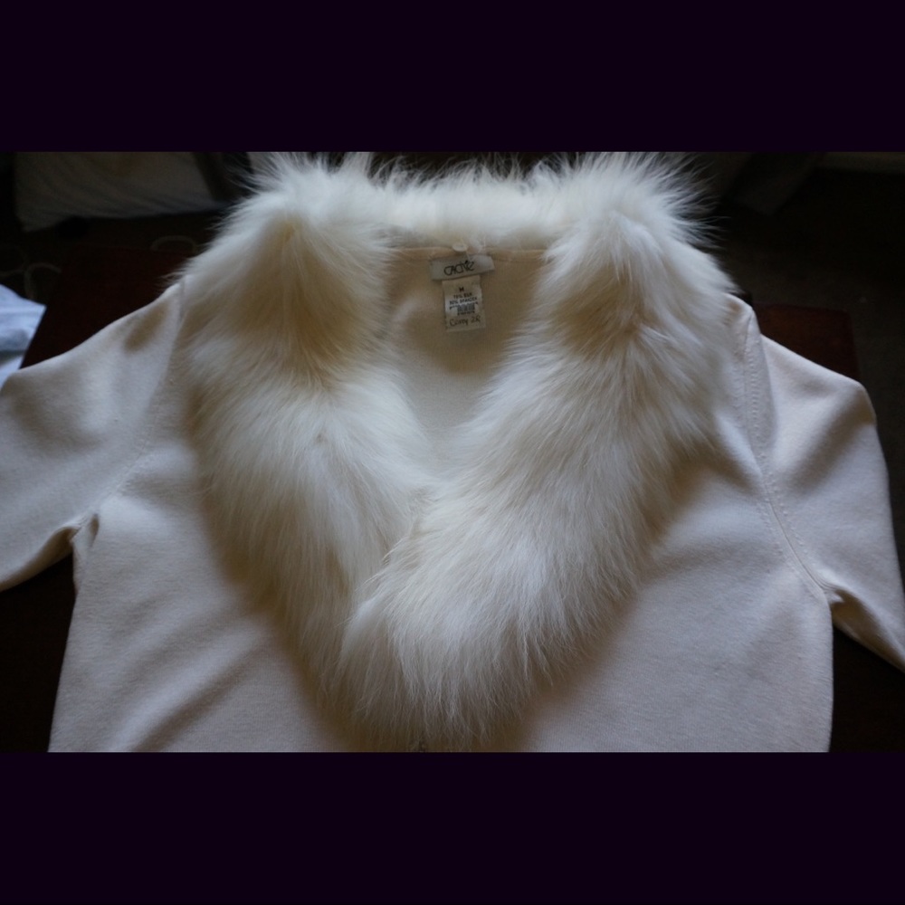 Cache Cardigan - Picture 2 of 4