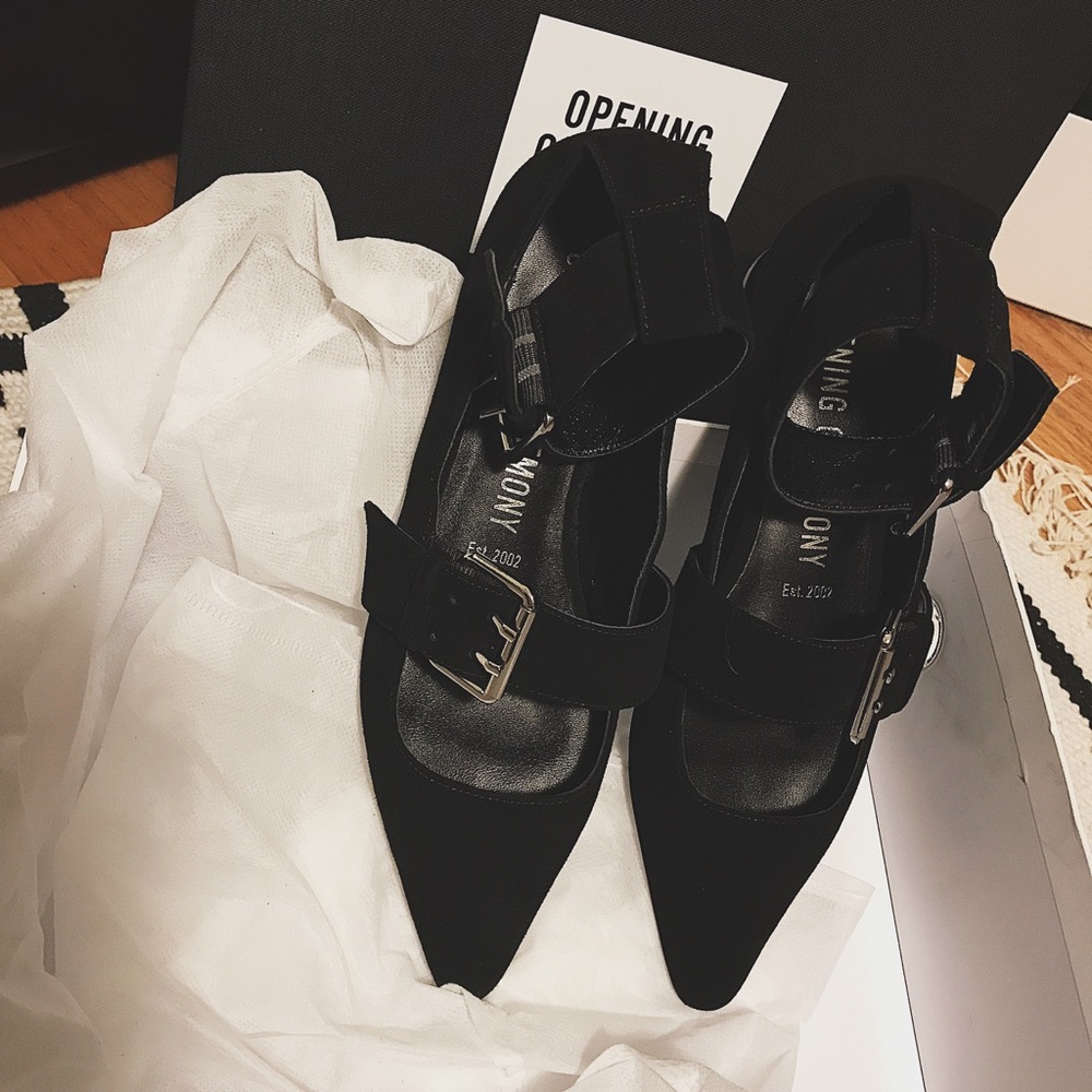 ✨BRAND NEW✨Opening Ceremony fletcher buckle flats