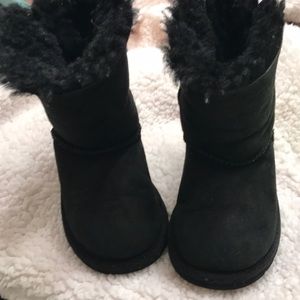 Black toddler Uggs