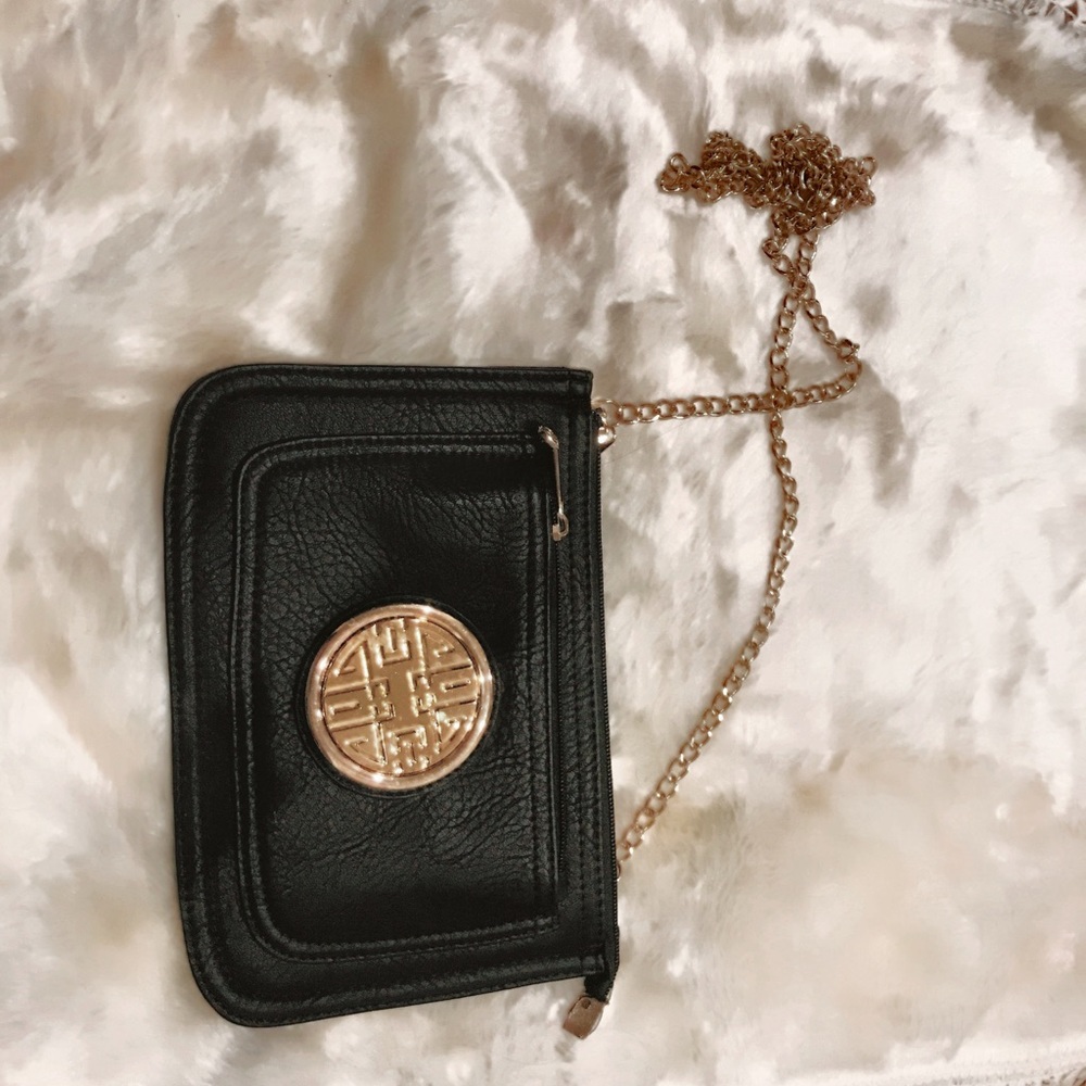 Black & Gold Crossbody