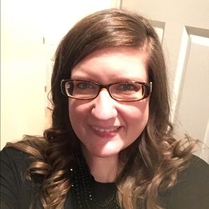 Meet your Posher, Casey